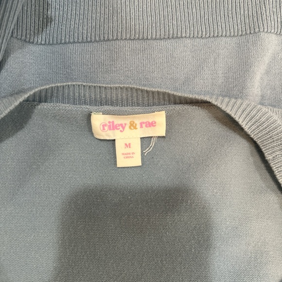 riley and rae sweater - Picture 5 of 5